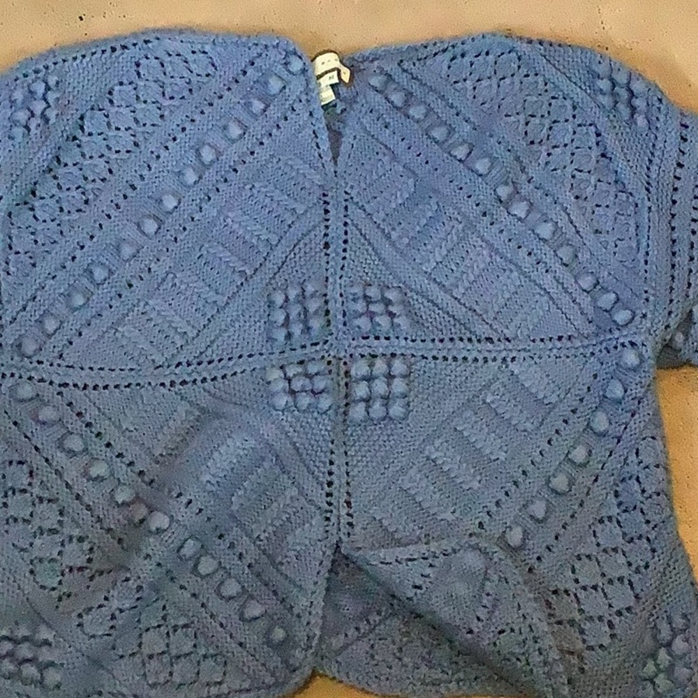 Women’s cotton crop sweater